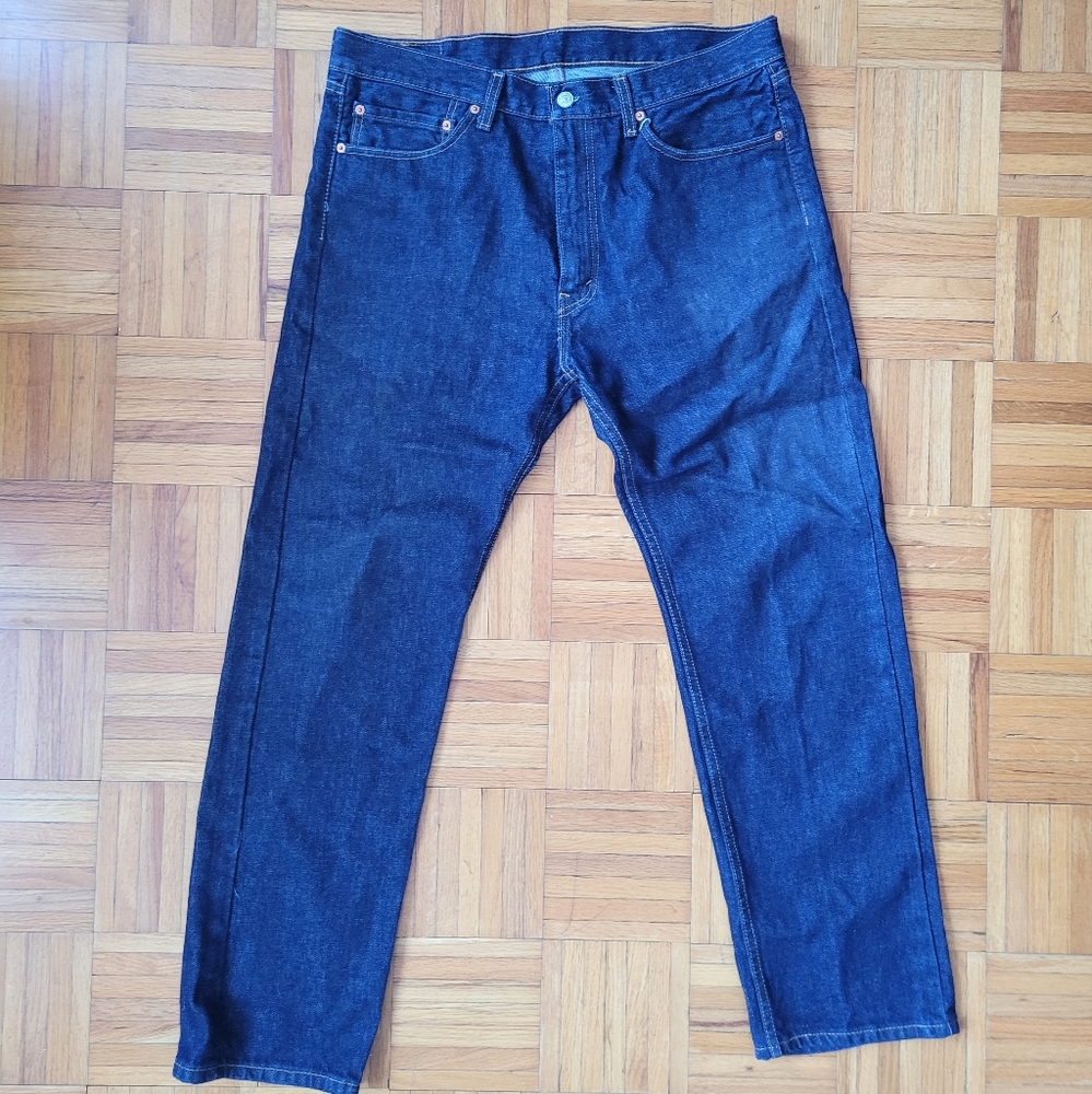 Mens dark wash Levi denim W36L30